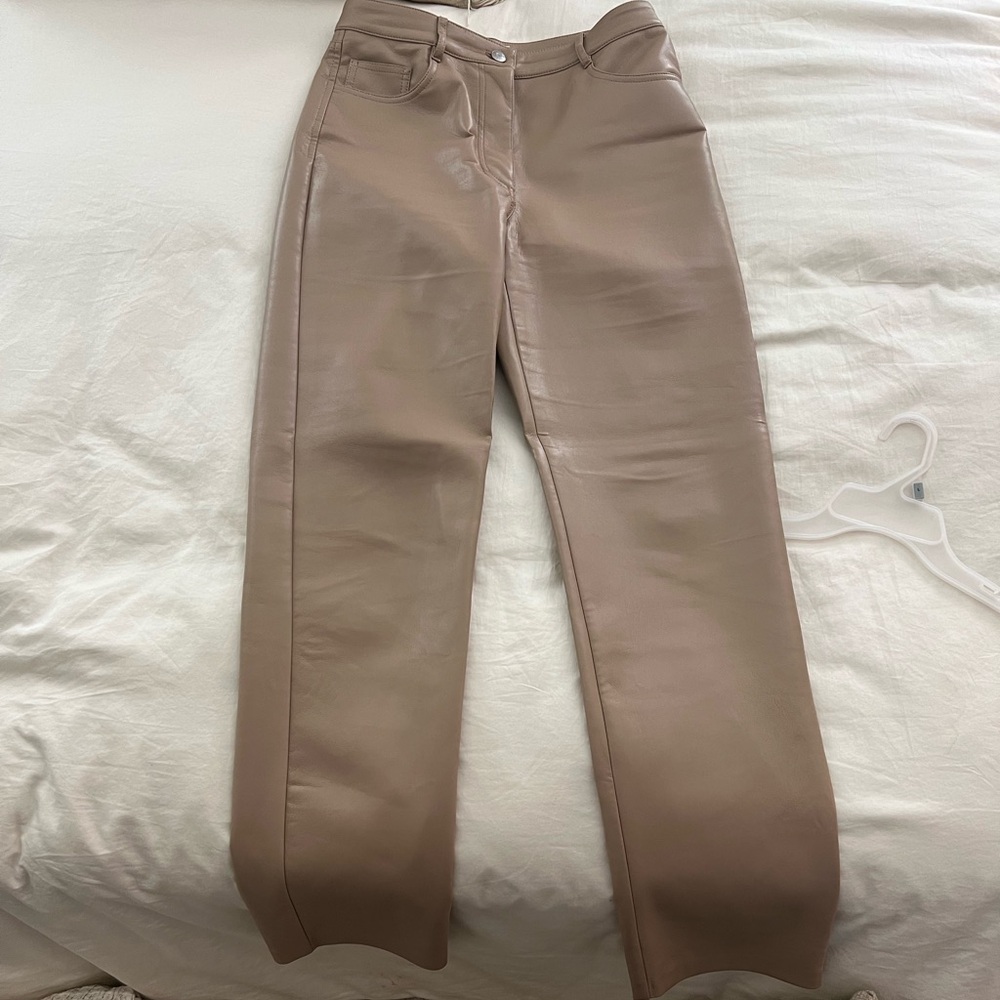 Aritzia Wilfred vegan leather pants